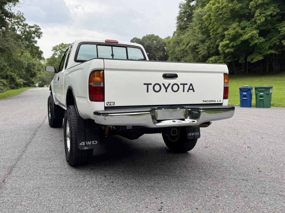 1997 Toyota Tacoma 1st Gen - Image 21 of 31