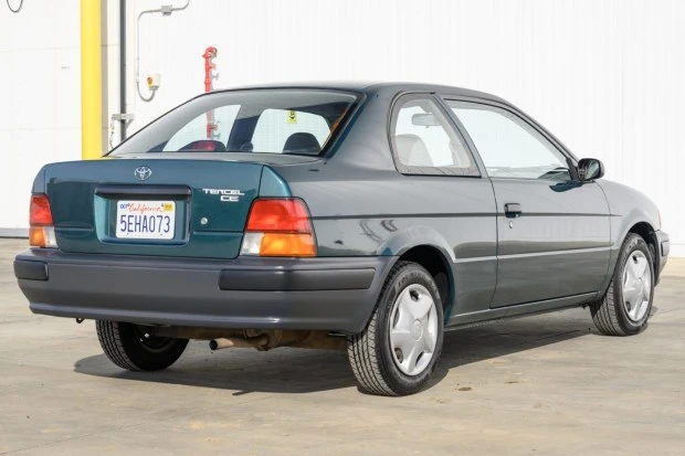 1997 Toyota Tercel 5th Gen - Image 2 of 7