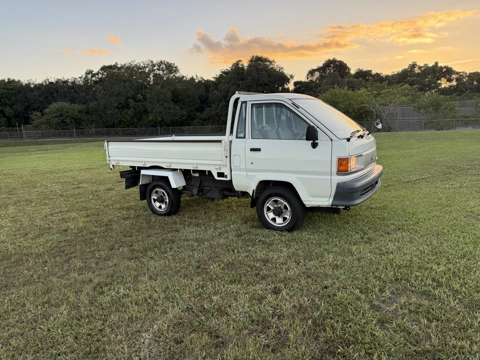 1997 Toyota M30-M80 LiteAce & TownAce - Image 20 of 21