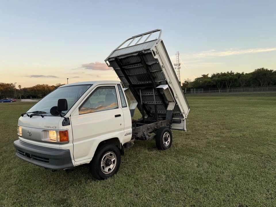1997 Toyota M30-M80 LiteAce & TownAce - Image 2 of 21