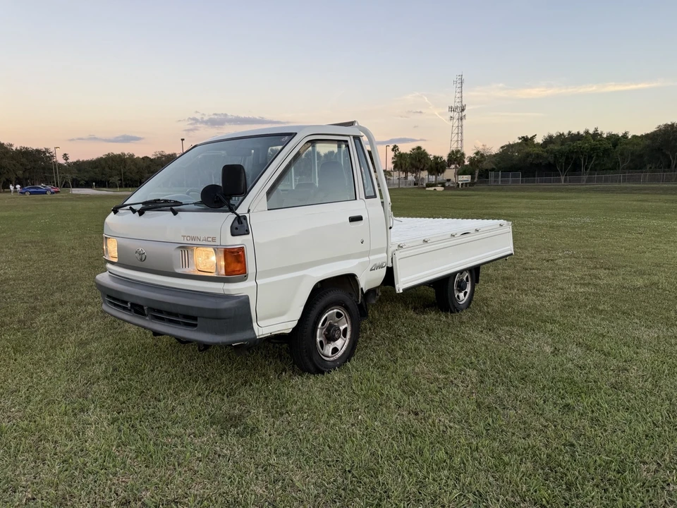1997 Toyota M30-M80 LiteAce & TownAce - Image 15 of 21