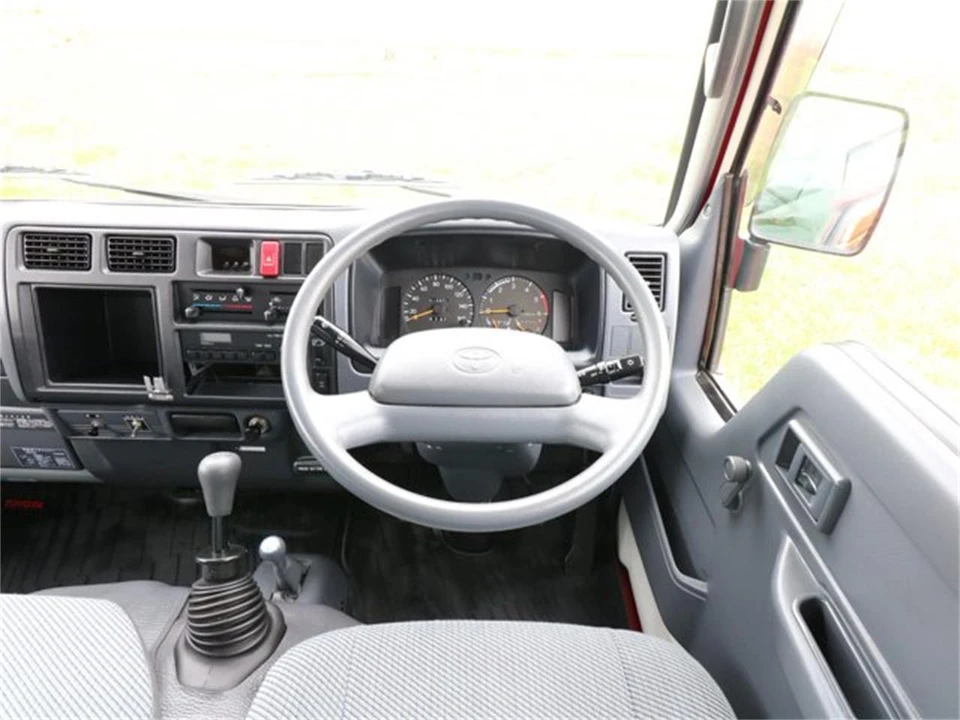 1997 Toyota ToyoAce - Image 10 of 31