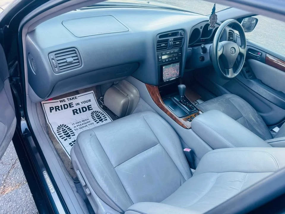 1997 Toyota Aristo - Image 15 of 19