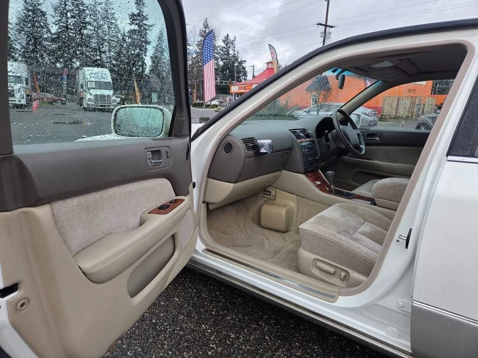 1997 Toyota Celsior 2nd Gen - Image 9 of 14