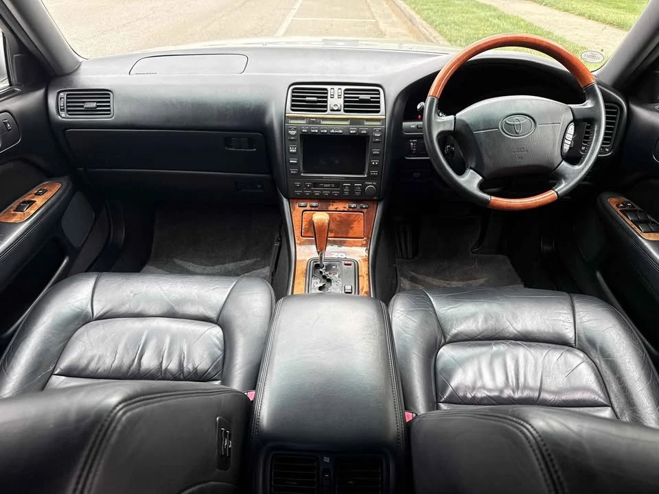 1997 Toyota Celsior 2nd Gen - Image 13 of 17