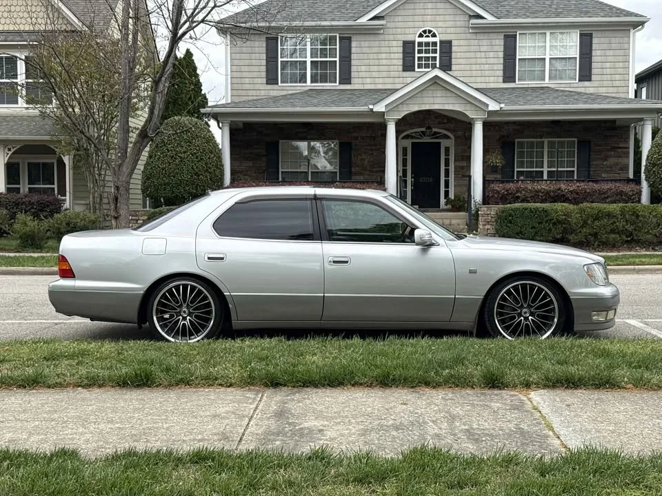 1997 Toyota Celsior 2nd Gen - Image 11 of 16