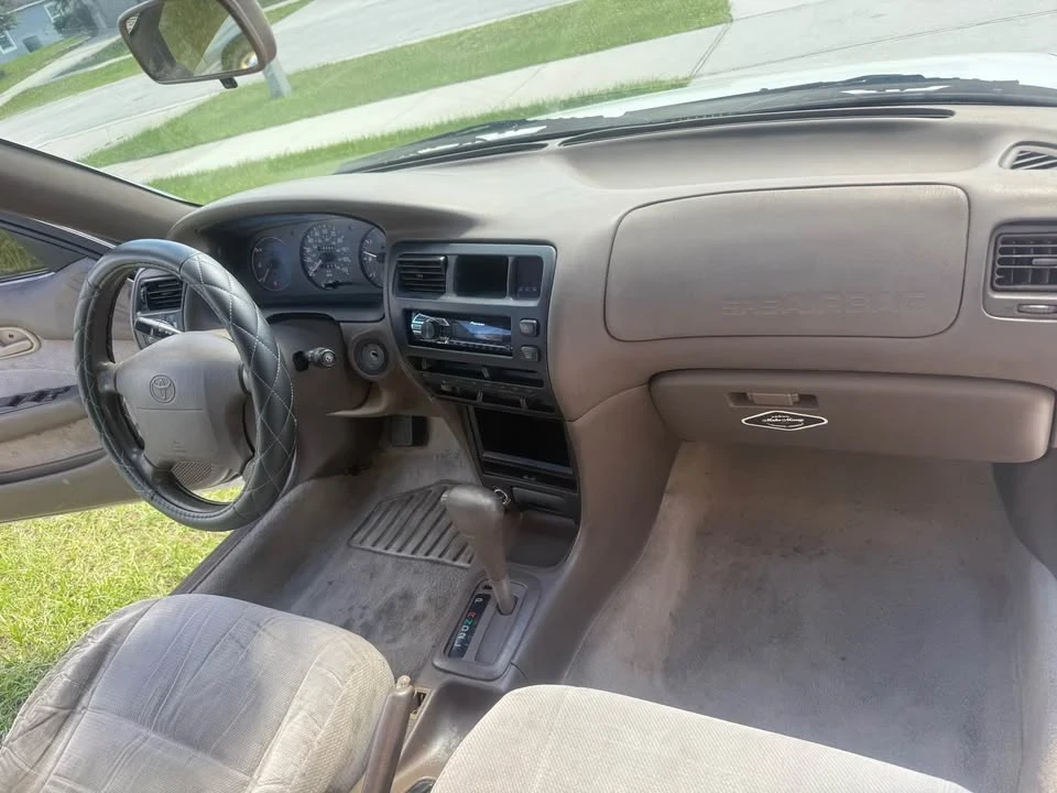 1997 Toyota Corolla 8th Gen - Image 15 of 18