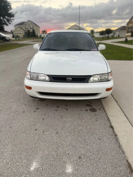 1997 Toyota Corolla 8th Gen - Image 2 of 18