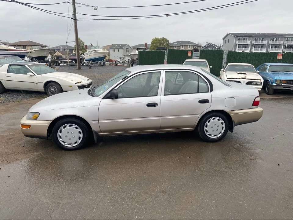 1997 Toyota Corolla 7th Gen - Image 8 of 19