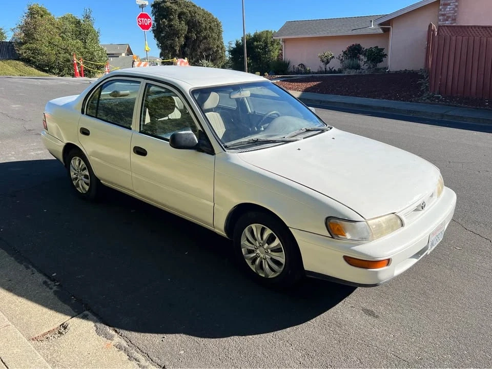 1997 Toyota Corolla 7th Gen - Image 4 of 9