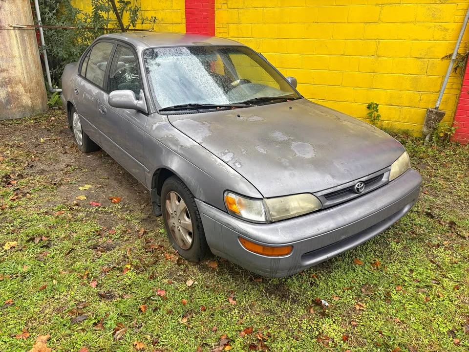 1997 Toyota Corolla 7th Gen - Image 1 of 2
