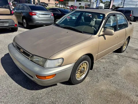 1997 Toyota Corolla DX Sedan