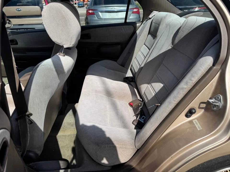 1997 Toyota Corolla 7th Gen - Image 8 of 12