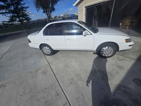 1997 Toyota Corolla 8th Gen - Image 4 of 10