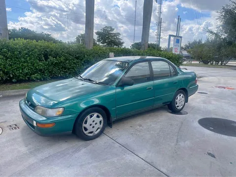 1997 Toyota Corolla DX Sedan