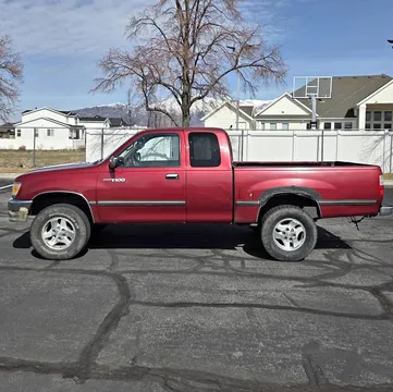 1997 Toyota SR5