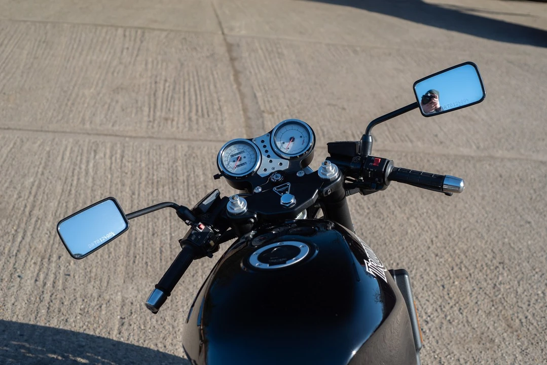1997 Triumph Speed Triple - Image 17 of 30