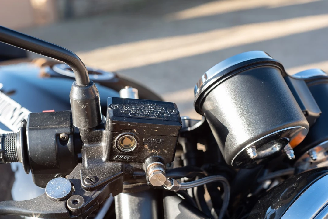 1997 Triumph Speed Triple - Image 25 of 30
