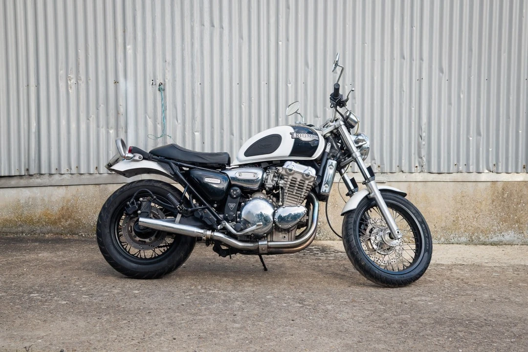 1997 Triumph - Image 15 of 30