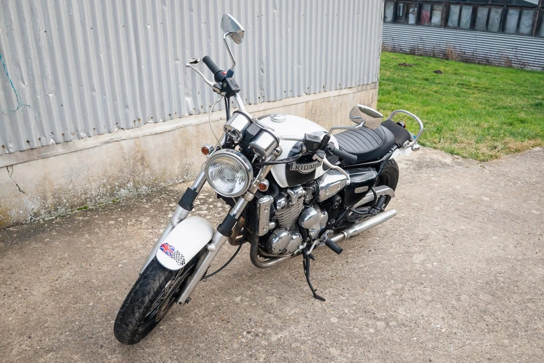 1997 Triumph - Image 7 of 30