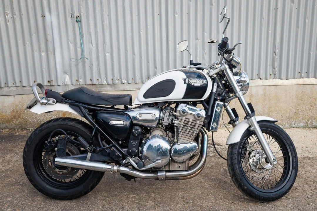 1997 Triumph - Image 16 of 30