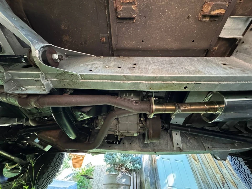 1997 Land Rover Defender 110 - Image 8 of 14