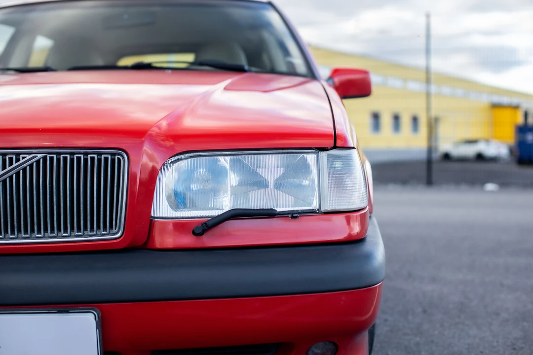 1997 Volvo 850 R - Image 19 of 31