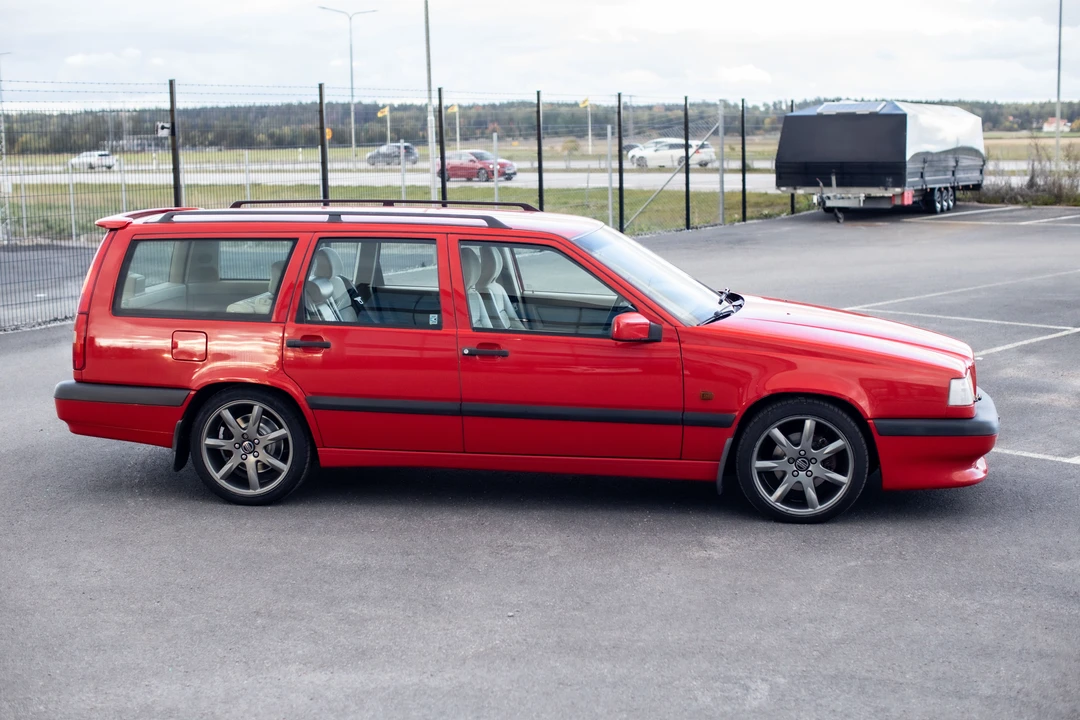 1997 Volvo 850 R - Image 9 of 31