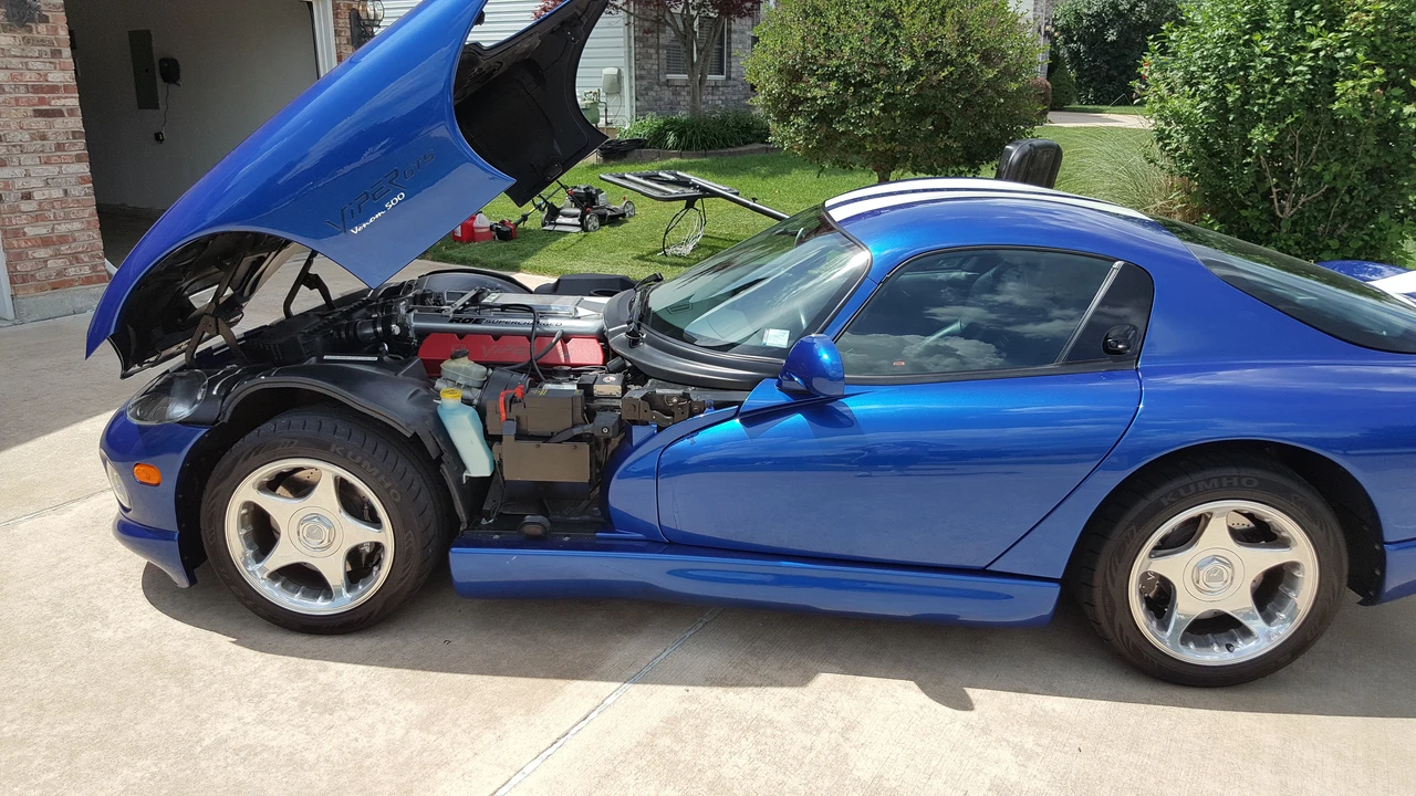 1997 Dodge Viper GTS 2nd Gen - Image 4 of 9