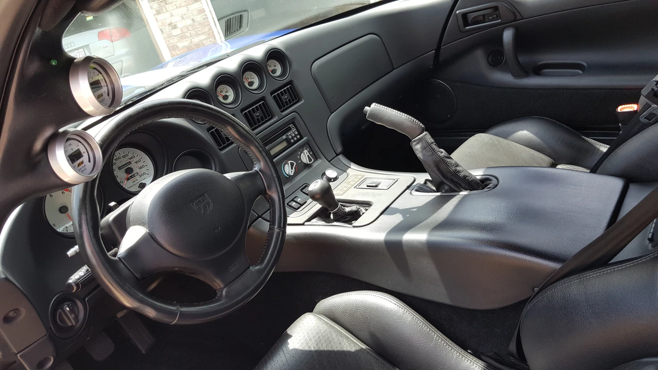 1997 Dodge Viper GTS 2nd Gen - Image 8 of 9