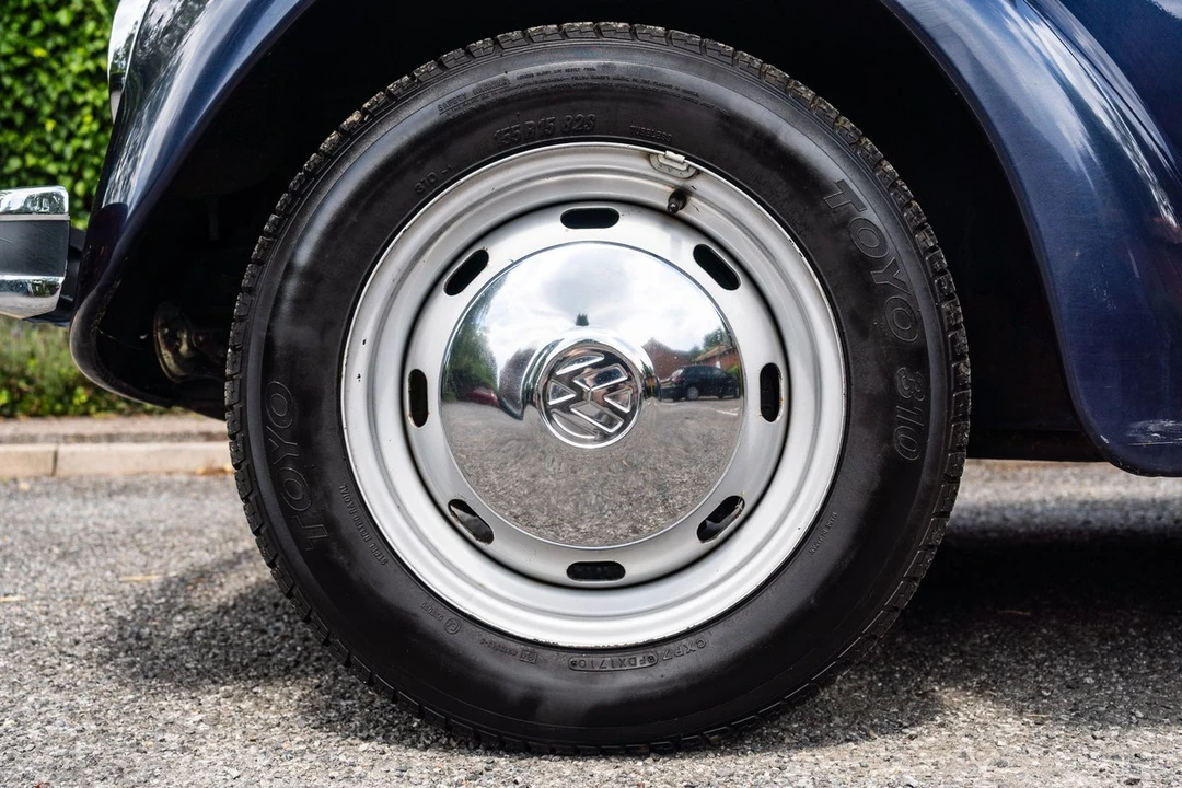 1997 Volkswagen Beetle (1980-2003) - Image 17 of 30