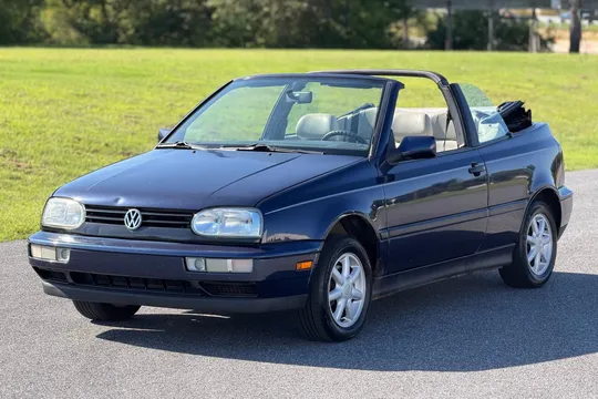 1997 Volkswagen Cabrio Highline 5-Speed