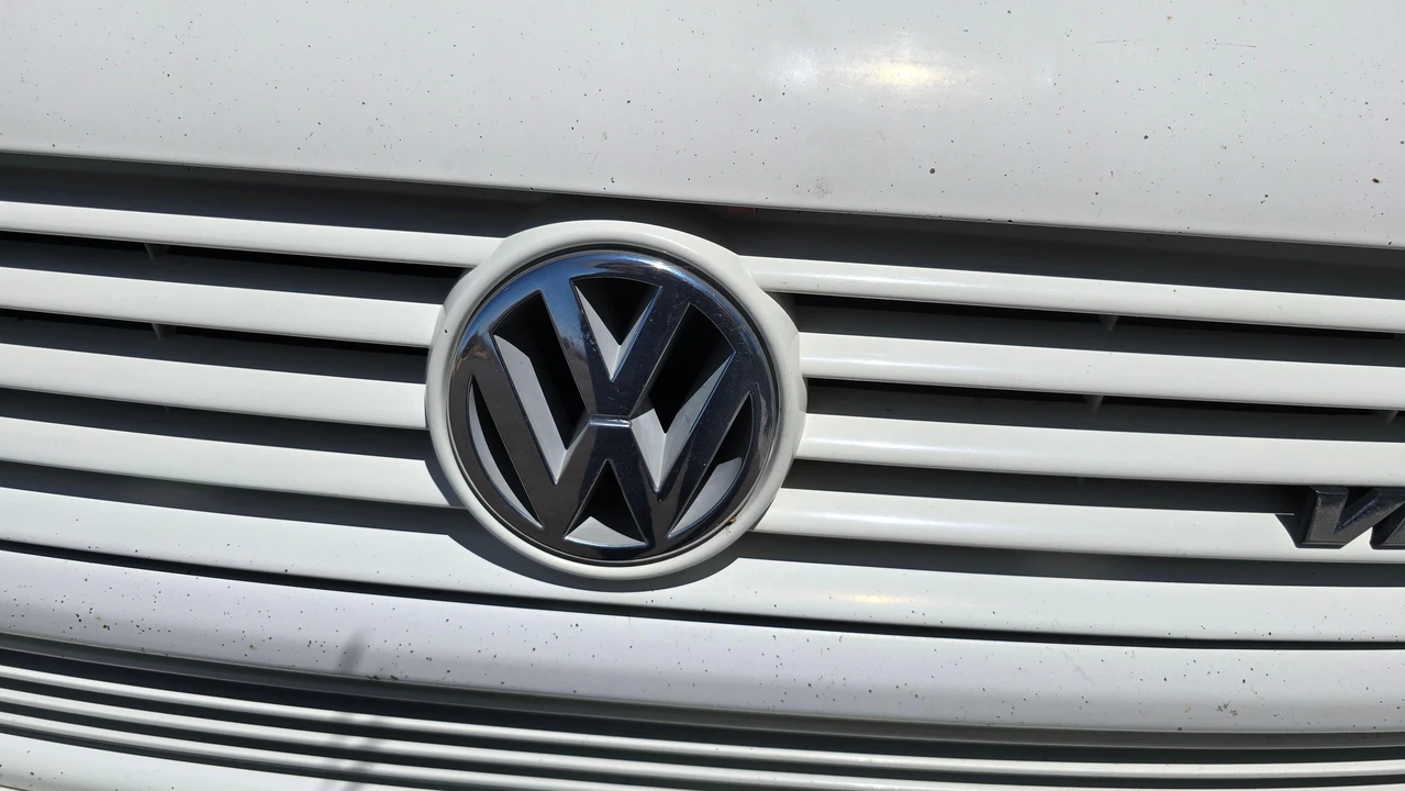 1997 Volkswagen EuroVan - Image 19 of 31