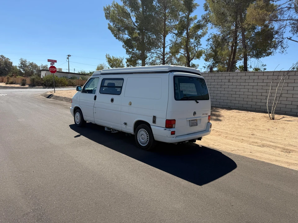 1997 Volkswagen EuroVan - Image 8 of 31