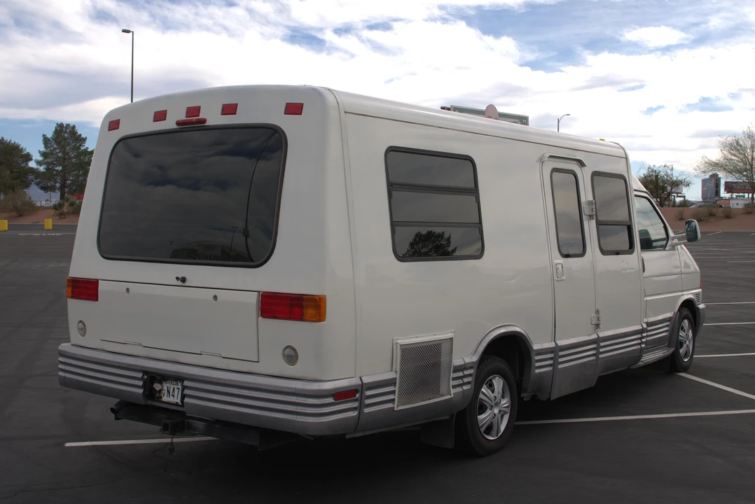 1997 Volkswagen EuroVan - Image 4 of 31