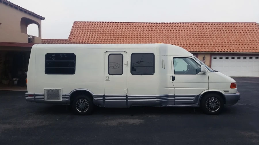 1997 Volkswagen EuroVan - Image 2 of 4