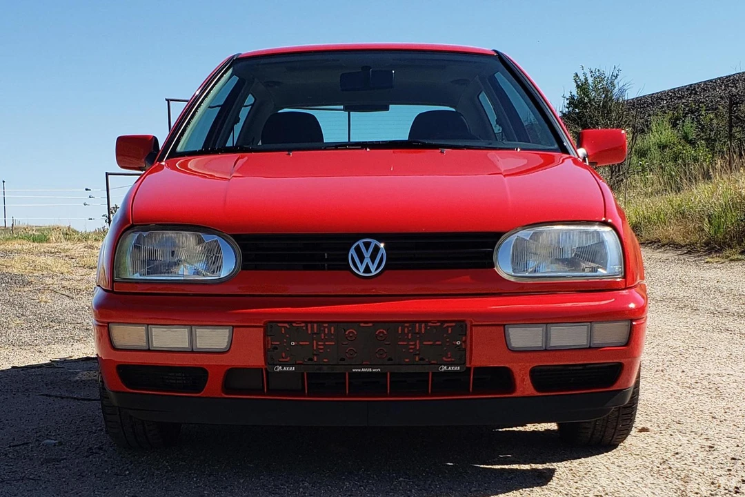 1997 Volkswagen Golf Mk3 - Image 2 of 31