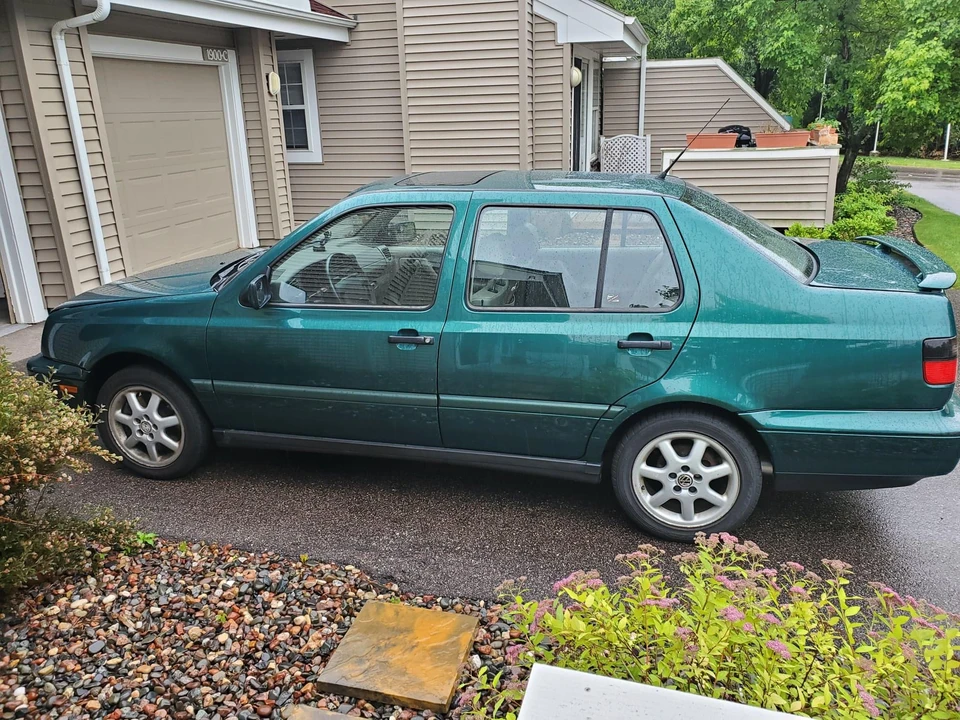 1997 Volkswagen A3 Jetta - Image 3 of 31