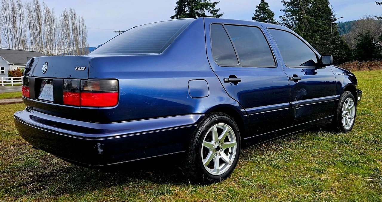 1997 Volkswagen A3 Jetta - Image 2 of 11