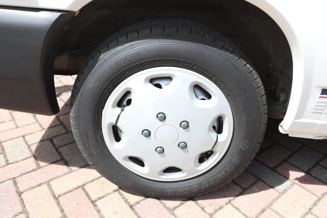1997 Volkswagen EuroVan - Image 29 of 30