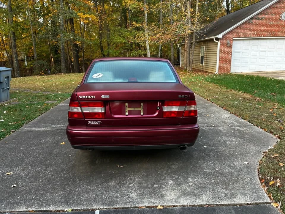 1997 Volvo 850 - Image 2 of 4