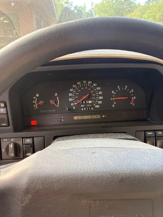 1997 Volvo 850 - Image 8 of 15