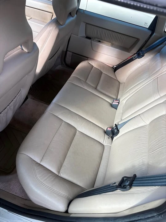 1997 Volvo 850 - Image 6 of 15