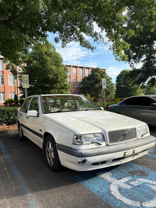 1997 Volvo 850 - Image 3 of 15
