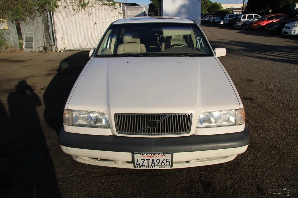 1997 Volvo 850 Turbo - Image 9 of 21