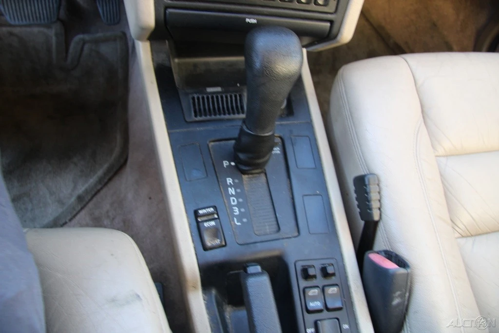 1997 Volvo 850 Turbo - Image 18 of 21