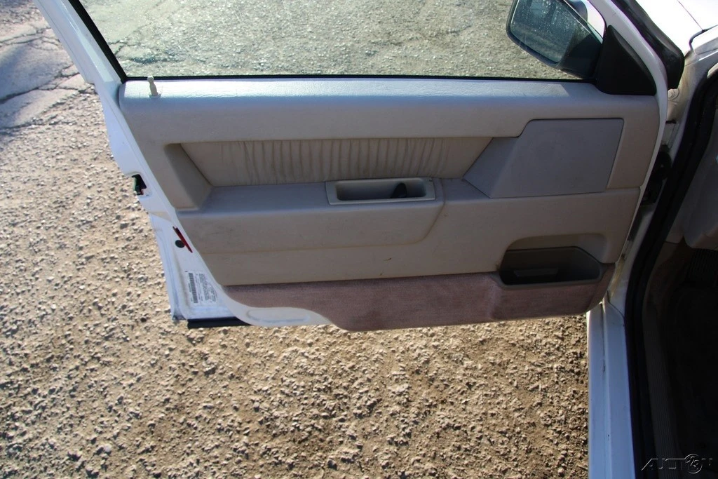 1997 Volvo 850 Turbo - Image 12 of 21