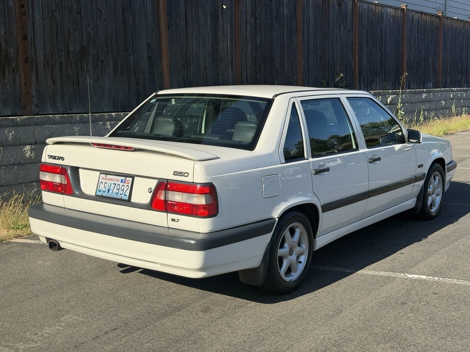 1997 Volvo 850 - Image 9 of 19
