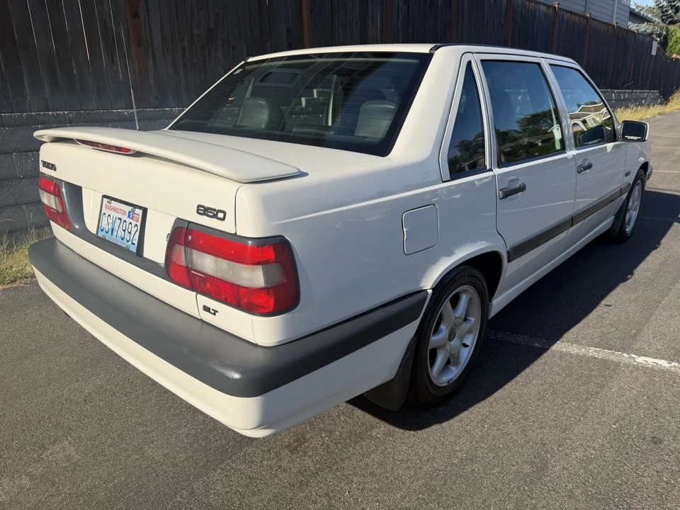 1997 Volvo 850 - Image 7 of 19