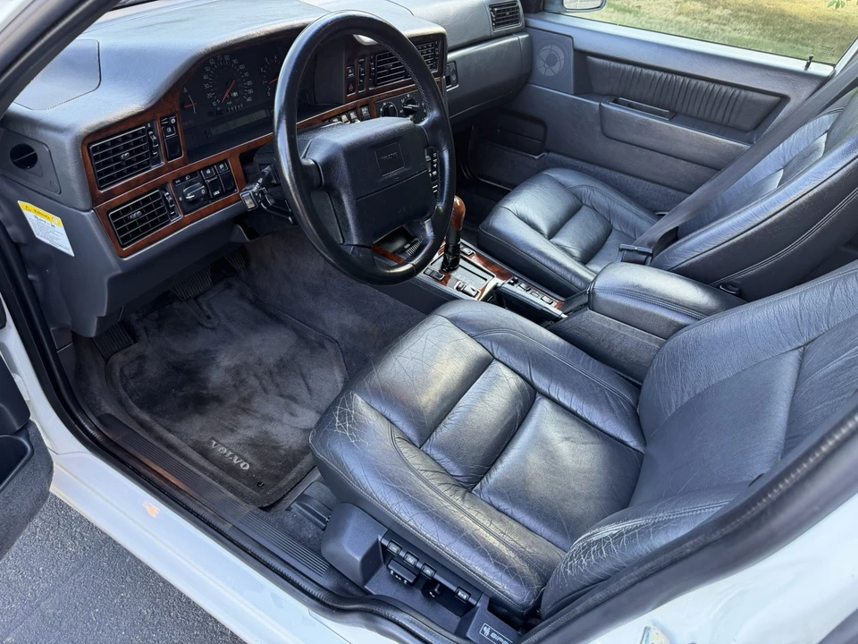 1997 Volvo 850 - Image 14 of 19